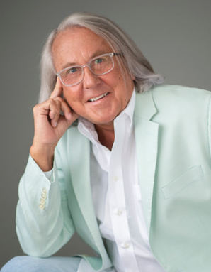 Colonial Country Club realtor Lin Ludwig